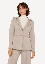 Laden Sie das Bild in den Galerie-Viewer, Neue Farbe HW24! Blazerjacke Twilly in Pebble - Beige