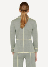 Laden Sie das Bild in den Galerie-Viewer, Blazerjacke Twilly in der Farbe Sunlit - Blau /Vanillegelb