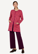 Laden Sie das Bild in den Galerie-Viewer, Neu - Impressionist Longcardigan in Passionate pink