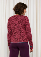 Laden Sie das Bild in den Galerie-Viewer, Oleana Heritage Cardigan Signe in Bordeaux