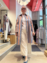 Laden Sie das Bild in den Galerie-Viewer, Kurzmantel von NIU mit Streifen