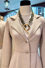 Laden Sie das Bild in den Galerie-Viewer, Neu! Kette Carl in dyed Grey und Natur