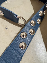 Laden Sie das Bild in den Galerie-Viewer, TIEFENBACHER LEHMANN Bagstrap Berlin mit Bubbles