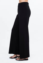 Laden Sie das Bild in den Galerie-Viewer, Falla Hose SENSO in Schwarz