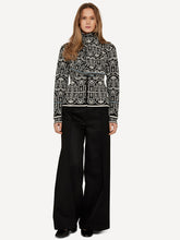 Laden Sie das Bild in den Galerie-Viewer, Neu! Oleana Design Oddrun in Schwarz