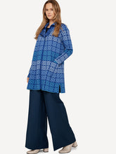 Laden Sie das Bild in den Galerie-Viewer, Neue Farbstellung! Oleana Portugal Long Cardigan