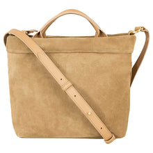 Laden Sie das Bild in den Galerie-Viewer, Totebag in Velourleder + Strap Berlin mit Nieten von TIEFENBACHER LEHMANN