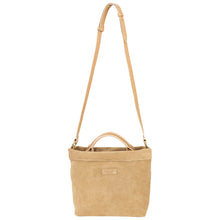 Laden Sie das Bild in den Galerie-Viewer, Totebag in Velourleder + Strap Berlin mit Nieten von TIEFENBACHER LEHMANN
