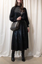 Laden Sie das Bild in den Galerie-Viewer, Neu! Tiefenbacher Lehmann Tasche Brioche in Nappaleder in der Farbe Space