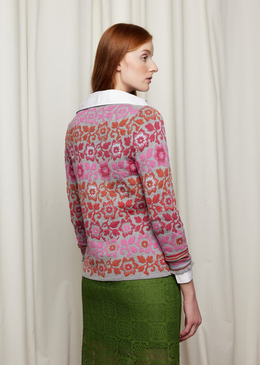 Oleana Flower and flounce Cardigan in Grau OLEANA NORDIC FASHION