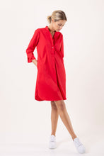 Laden Sie das Bild in den Galerie-Viewer, NEU! NARCISA Blusenkleid ALEXANDRA in der Farbe Rot
