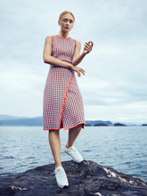 Laden Sie das Bild in den Galerie-Viewer, Oleana Gingham graph Wickelrock in der Farbe Tangerine