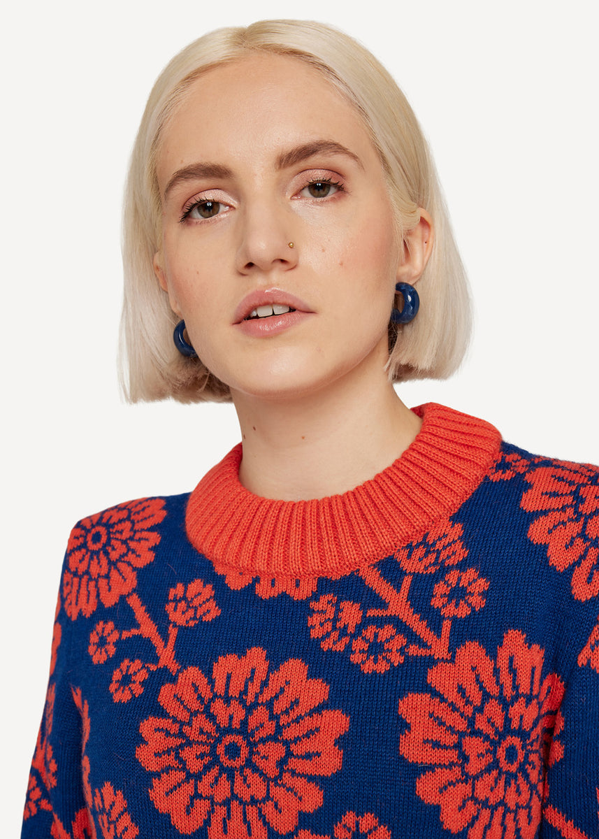 Oleana Spinning Jenny Pullover in der Farbe Blue carrot OLEANA NORDIC