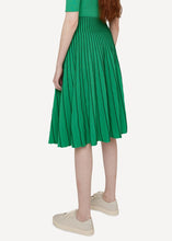 Laden Sie das Bild in den Galerie-Viewer, Oleana Shoe Lace Skirt in  der Farbe Deep Mint
