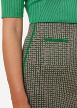 Laden Sie das Bild in den Galerie-Viewer, Highlighter Rock in der Farbe Greenery