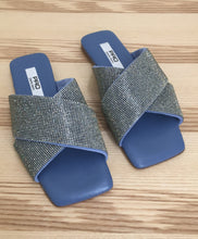 Laden Sie das Bild in den Galerie-Viewer, Pantoletten PAO mit Straß