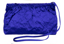 Laden Sie das Bild in den Galerie-Viewer, Zilla Pillow bag in der farbe  Mykonos
