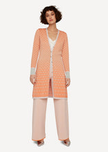 Laden Sie das Bild in den Galerie-Viewer, Neu! Oleana Long Cardigan Flow in der Farbe Orange expression