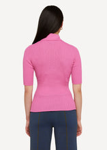 Laden Sie das Bild in den Galerie-Viewer, NEU! Oleana Odd button Poloshirt in der Farbe Power-Pink
