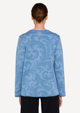 Laden Sie das Bild in den Galerie-Viewer, OLEANA Rosemaling Cardigan Glacier
