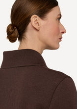 Laden Sie das Bild in den Galerie-Viewer, OLEANA Baroniet Jacke in der Fabe Burnt umber
