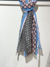 Laden Sie das Bild in den Galerie-Viewer, Épice Tuch Style 2632 in der Farbe D-Rose

