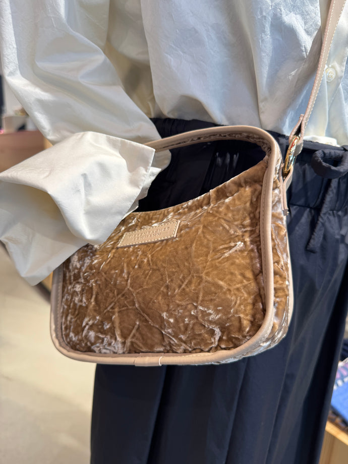 TIEFENBACHER LEHMANN Tasche Mini Brioche in Samt mit Gold
