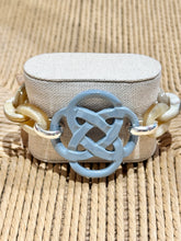 Laden Sie das Bild in den Galerie-Viewer, YULYAFFAIRS Armband MIA-INFINITY in nordisch Blau
