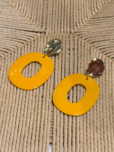 YULYAFFAIRS Ohrstecker OLE in Sonnengelb mit Gold