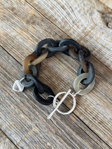 Armband Yulyaffairs aus mattem natürlichen Horn