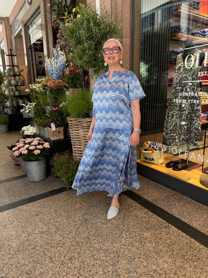 Sommerbluse FOLLY mit Wellenprint von HEMISPHERE