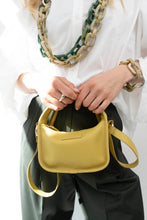 Laden Sie das Bild in den Galerie-Viewer, Tiefenbacher Lehmann Tasche mini Brioche butter yellow
