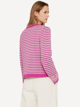 Laden Sie das Bild in den Galerie-Viewer, HW2025 Oleana Cardigan Design Sigrid
