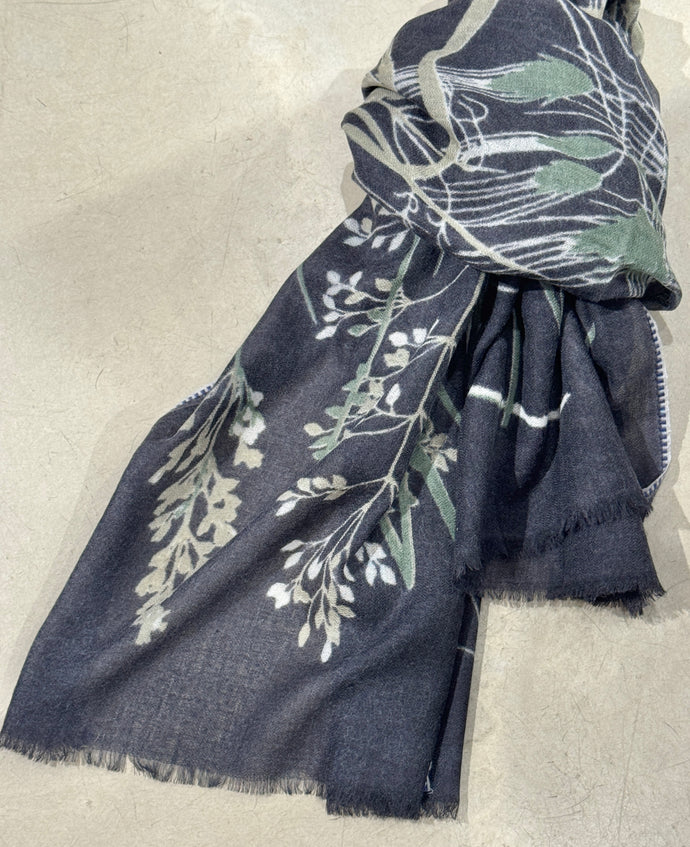 Épice Stole SW 2593 in der Farbe Black