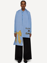 Laden Sie das Bild in den Galerie-Viewer, OLEANA x EDDA - Schal Henry in Light blue

