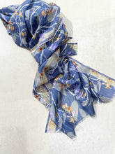 Laden Sie das Bild in den Galerie-Viewer, Épice Schal SW2695 in Jeansblau
