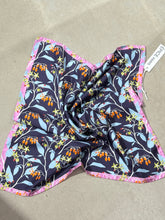 Laden Sie das Bild in den Galerie-Viewer, Épice Paris Bandana/Carre LW2697 B
