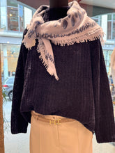 Laden Sie das Bild in den Galerie-Viewer, HEMISPHERE Cashmere Tuch PROUNDNICKI

