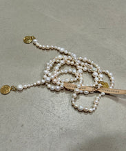 Laden Sie das Bild in den Galerie-Viewer, Yulyaffairs Perlenkette Swan
