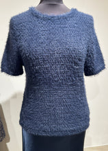 Laden Sie das Bild in den Galerie-Viewer, Kurzarm Pullover von HEMISPHERE Cashmere
