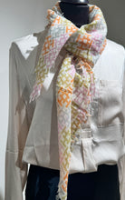 Laden Sie das Bild in den Galerie-Viewer, Neu! Hemisphere Schal ALIKINICKI mehrfarbig
