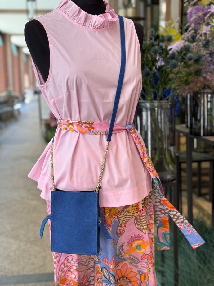 NARCISA ärmellose Bluse in Rosa mit Rüschen