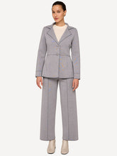 Laden Sie das Bild in den Galerie-Viewer, Blazerjacke Twilly in Hellgrau
