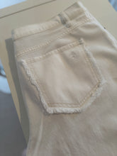 Laden Sie das Bild in den Galerie-Viewer, Jeans von Hemisphere
