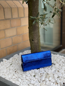 Zilla Brieftasche in der Farbe electric blue