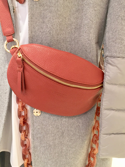 TIEFENBACHER LEHMANN hip bag mini in Chestnut